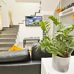 Historic&modern - Muravera